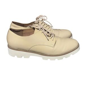 Vionic Adina Lug Sole Patent Leather Platform Oxfords. Sz 7